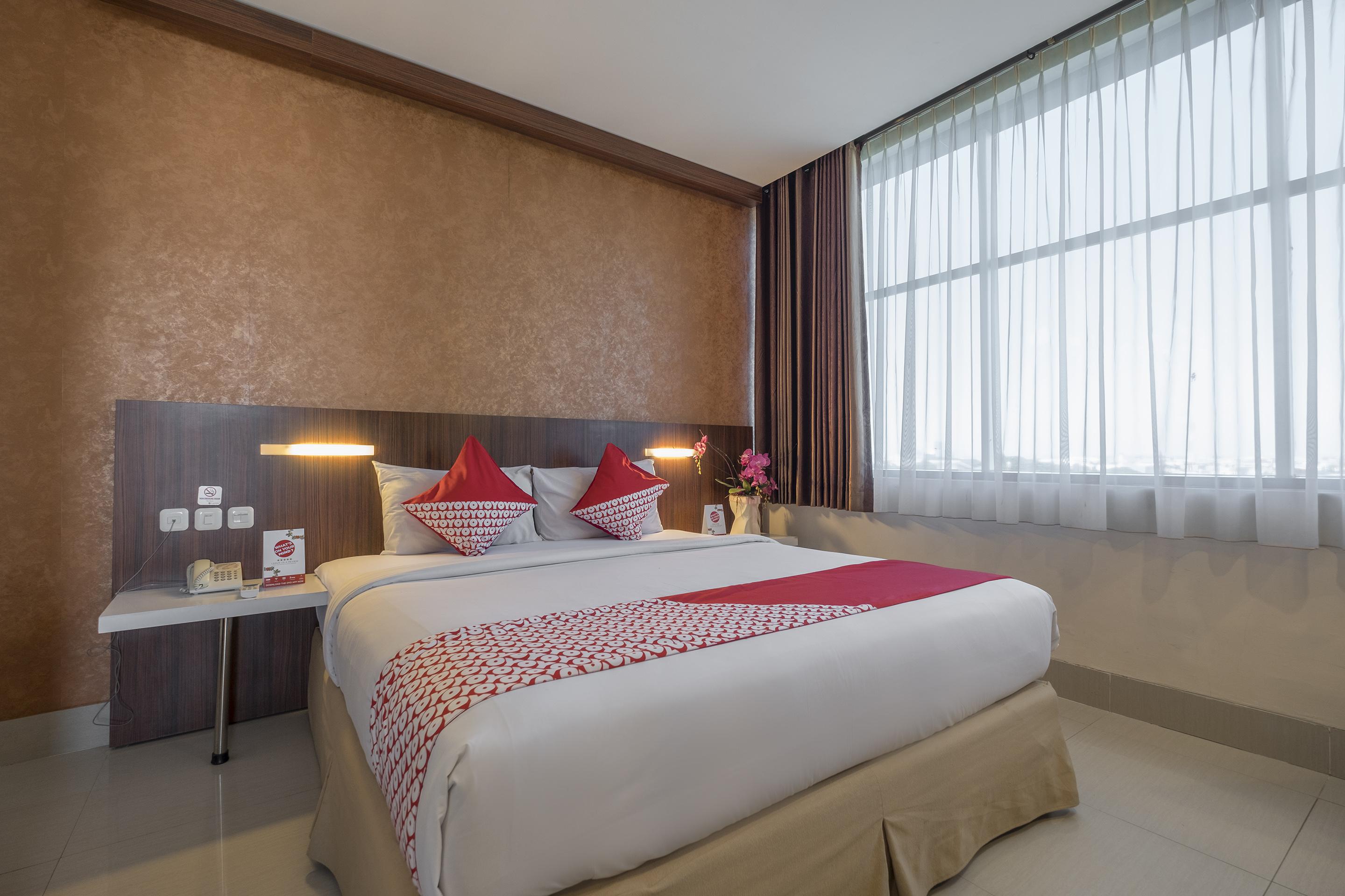 Collection O 1279 Hotel Grand Celino Makassar Eksteriør bilde
