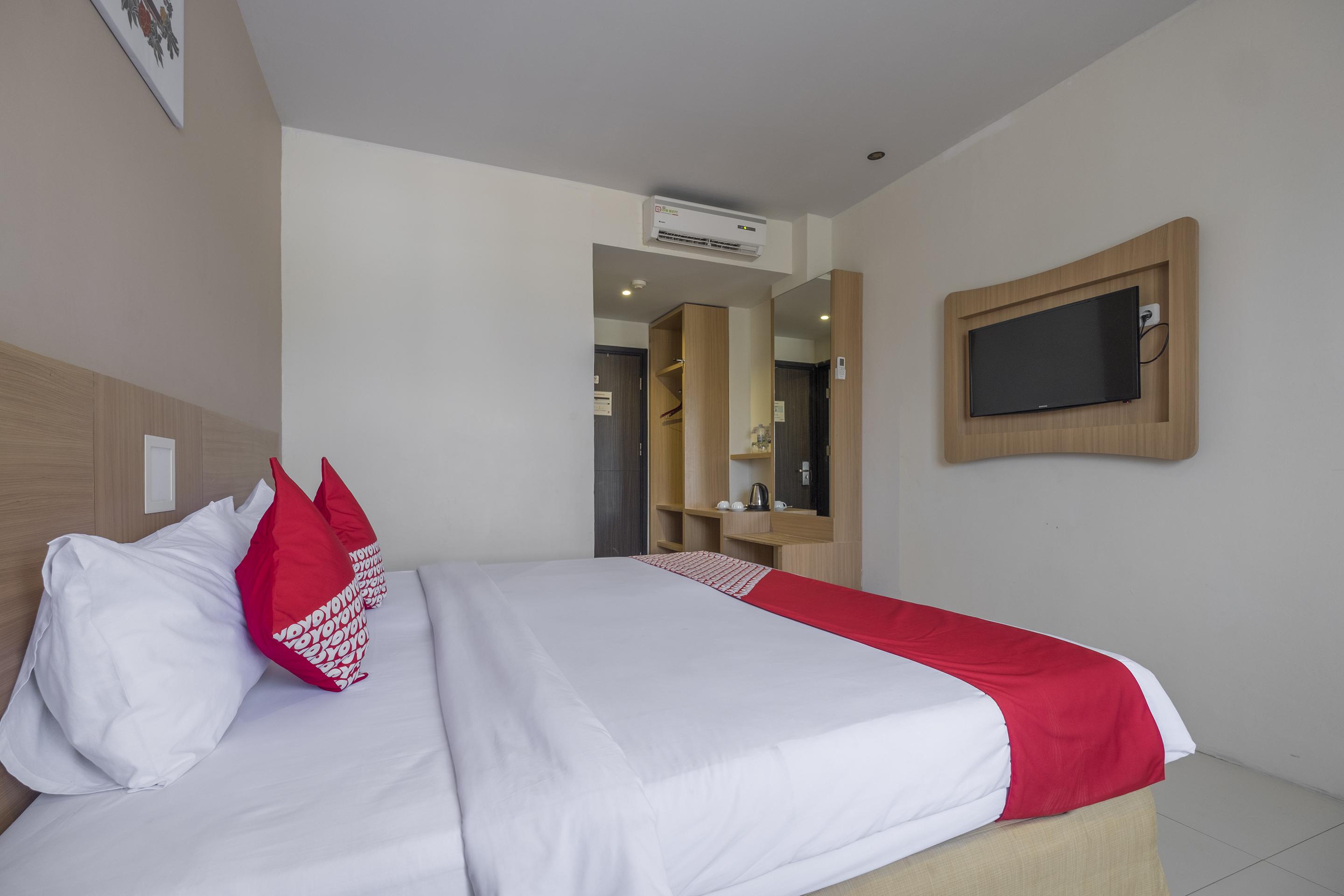 Collection O 1279 Hotel Grand Celino Makassar Eksteriør bilde
