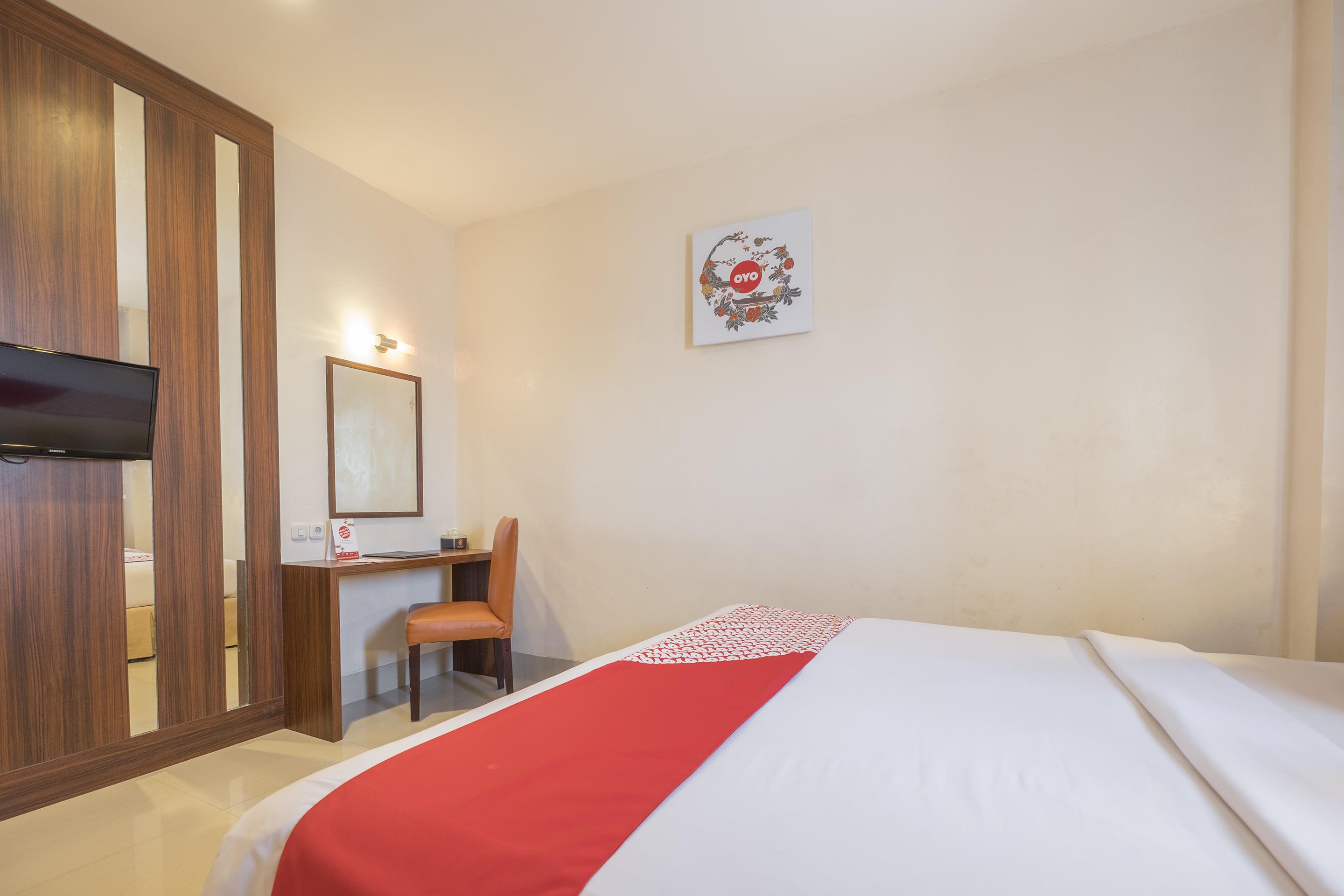 Collection O 1279 Hotel Grand Celino Makassar Eksteriør bilde