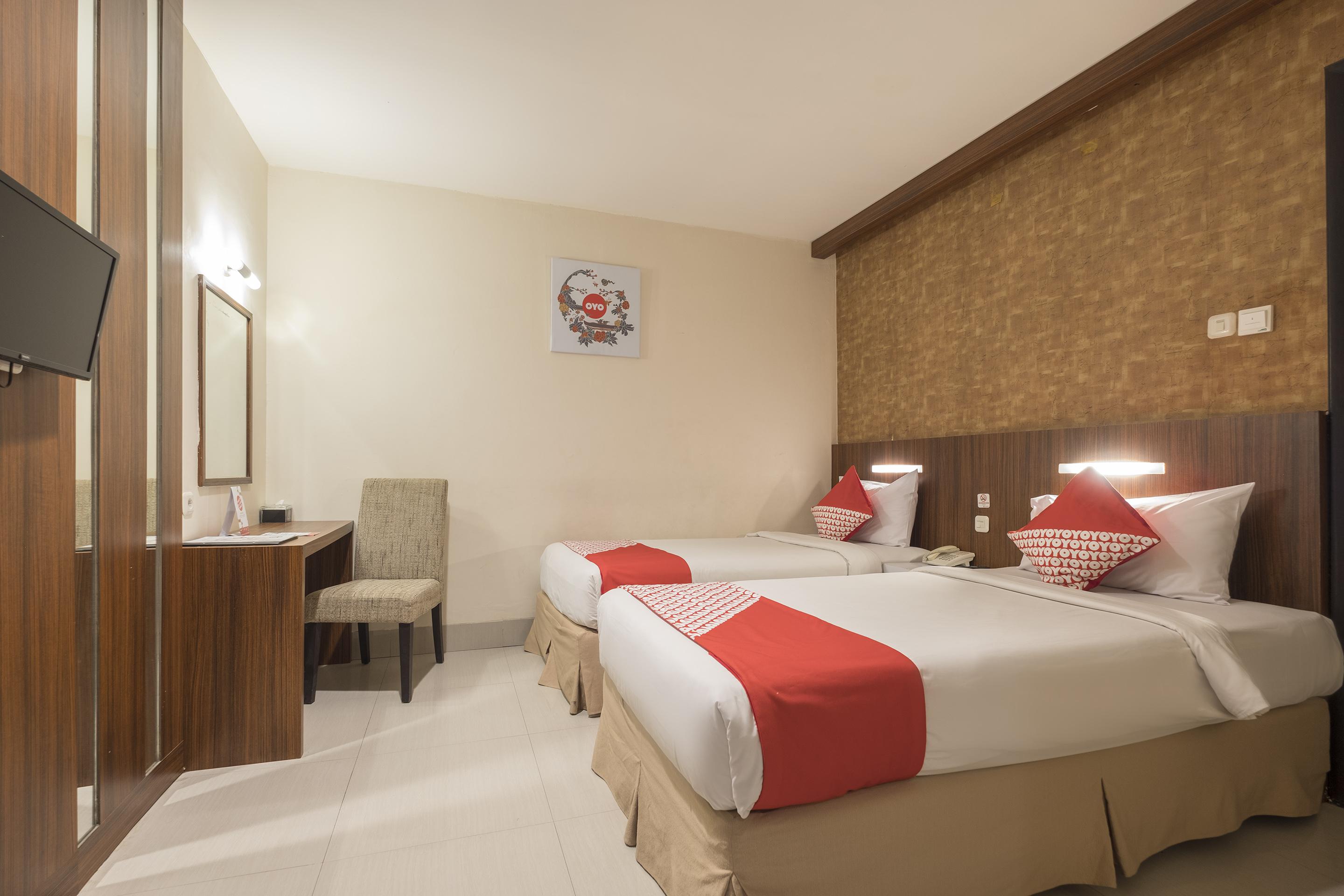 Collection O 1279 Hotel Grand Celino Makassar Eksteriør bilde