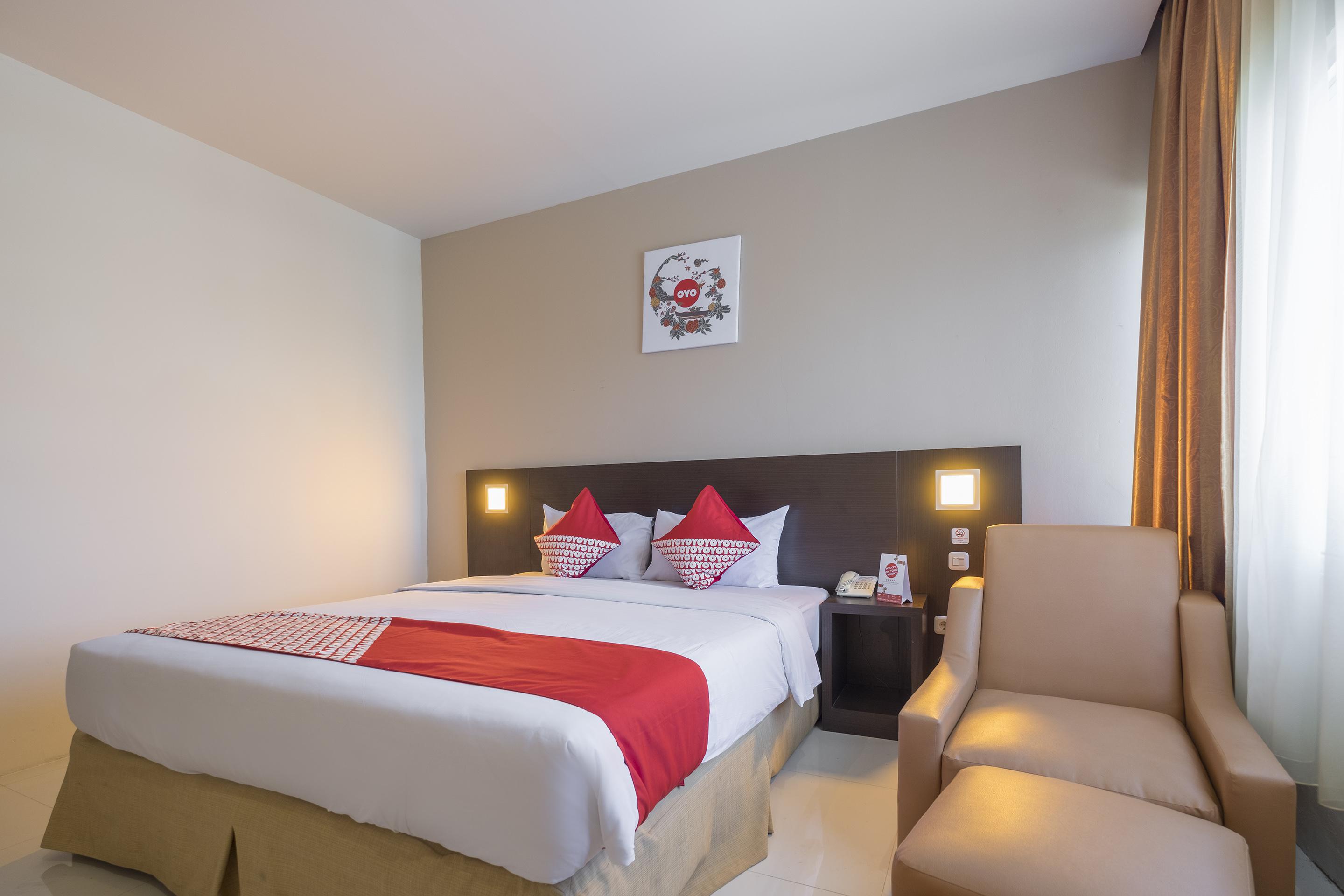 Collection O 1279 Hotel Grand Celino Makassar Eksteriør bilde