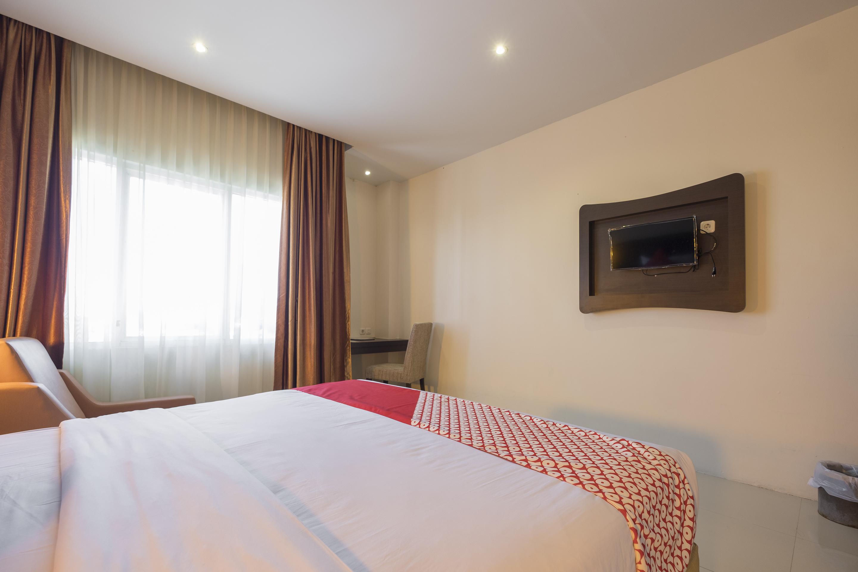 Collection O 1279 Hotel Grand Celino Makassar Eksteriør bilde