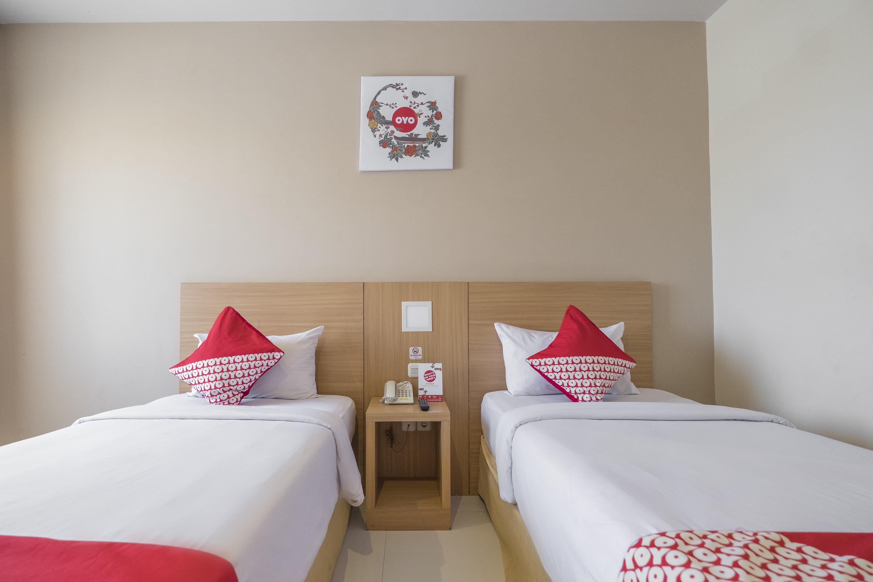 Collection O 1279 Hotel Grand Celino Makassar Eksteriør bilde