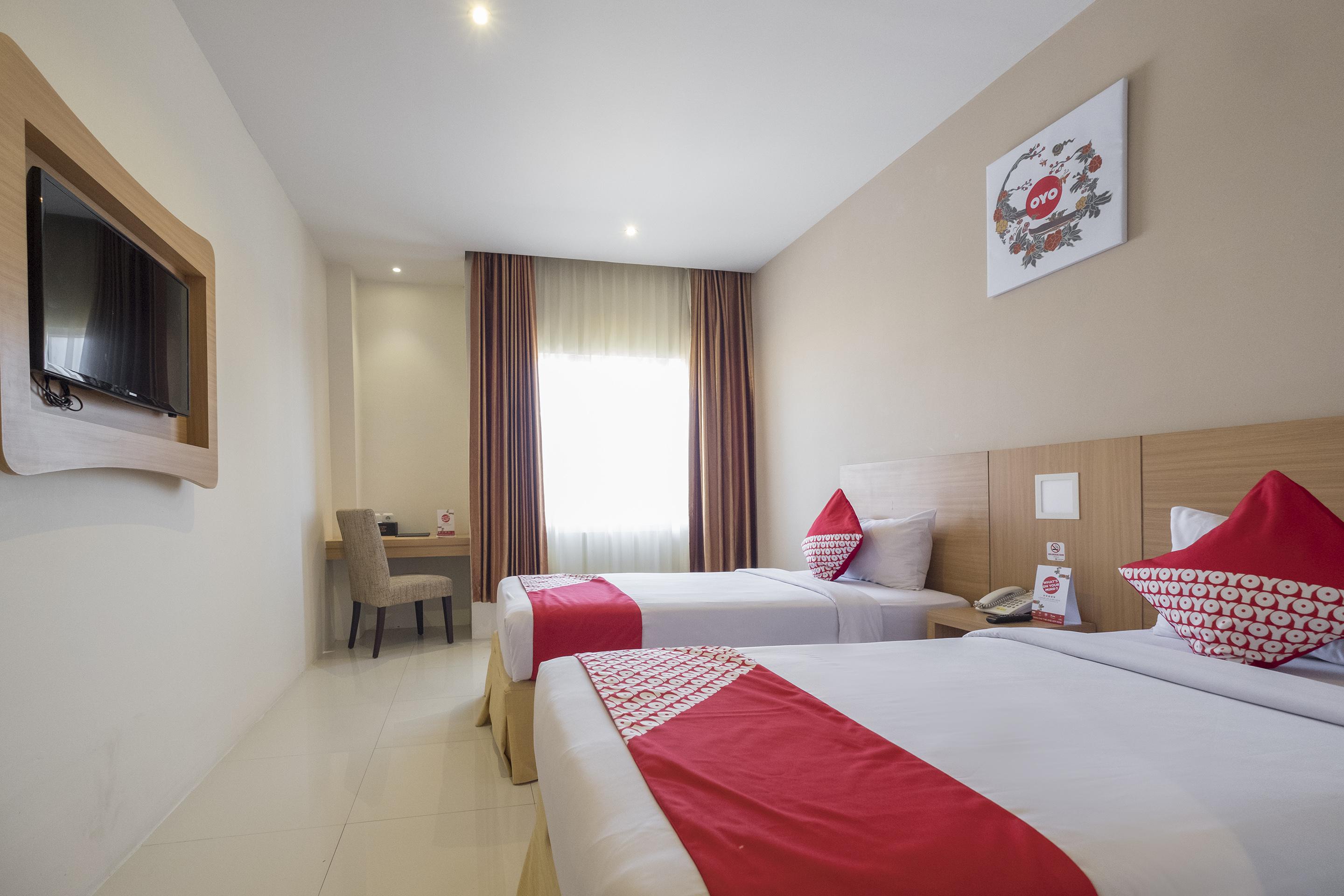 Collection O 1279 Hotel Grand Celino Makassar Eksteriør bilde